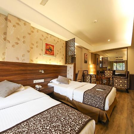 Hotel Maharana Inn Chembur มุมไบ ภายนอก รูปภาพ