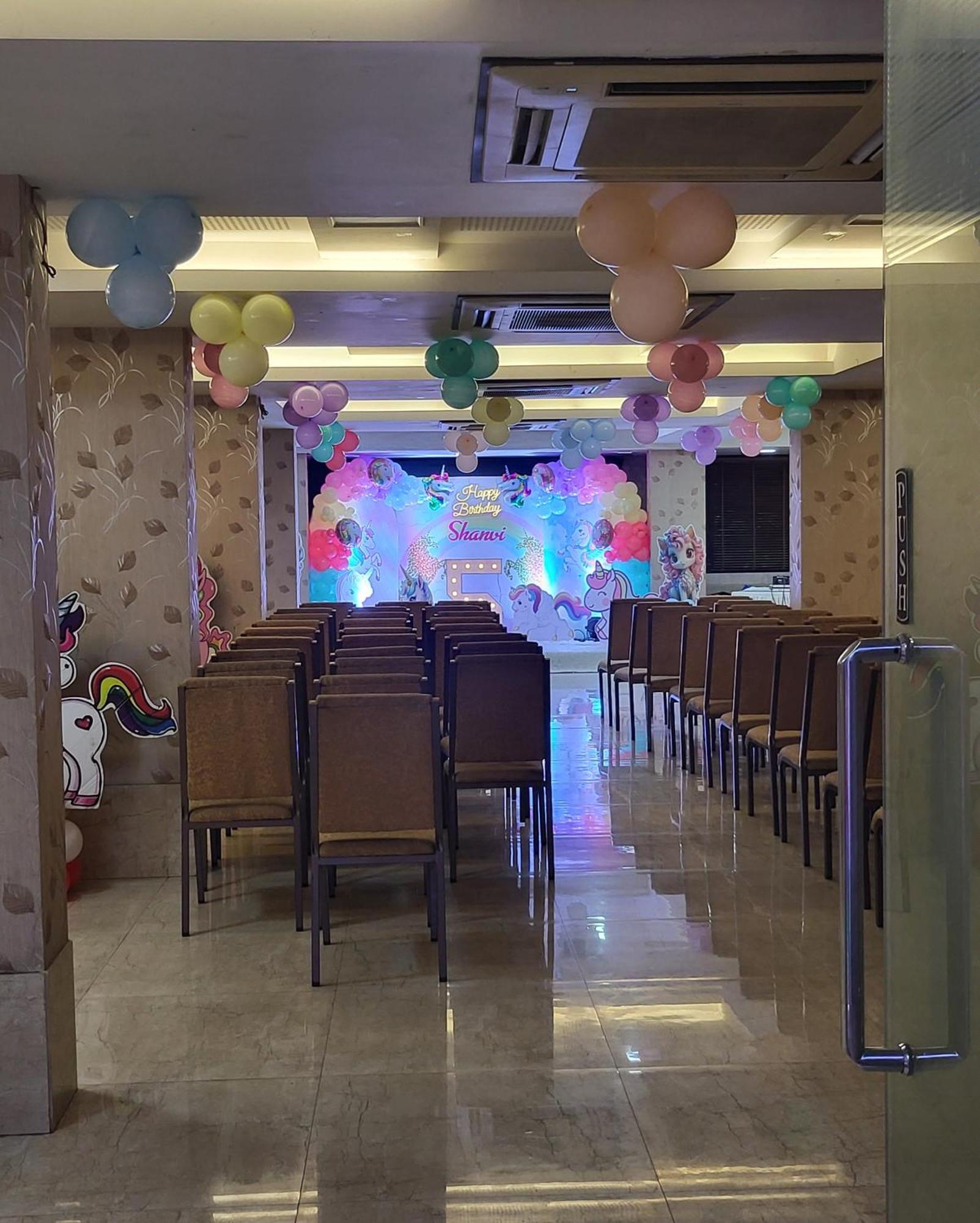 Hotel Maharana Inn Chembur มุมไบ ภายนอก รูปภาพ