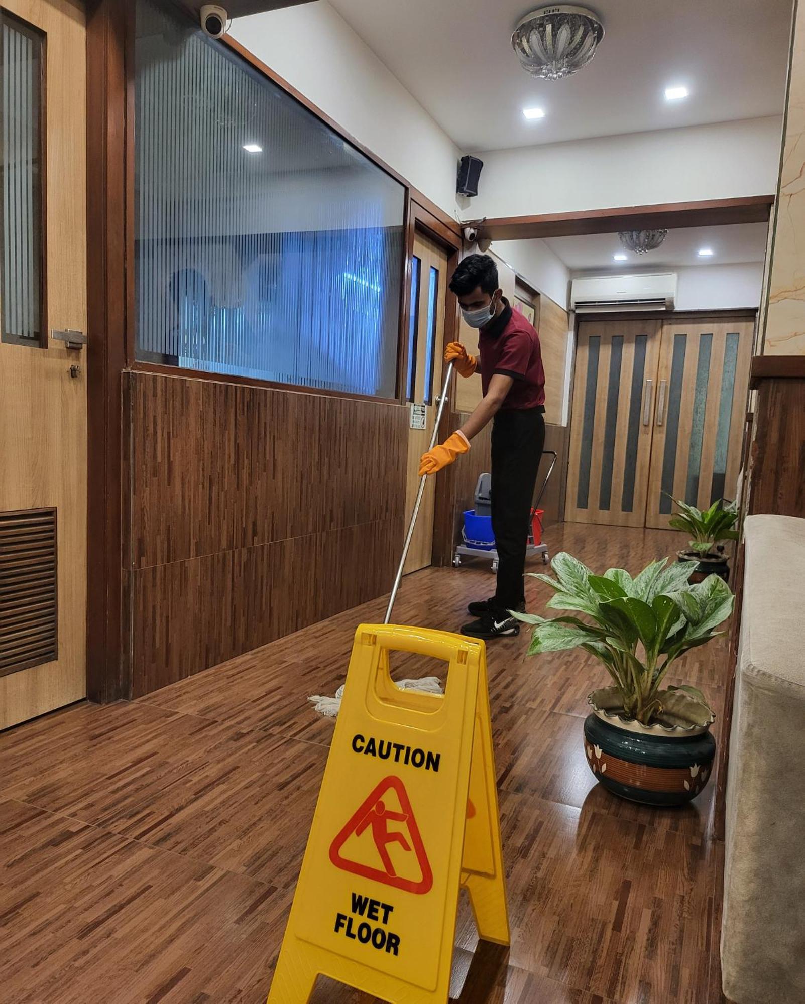 Hotel Maharana Inn Chembur มุมไบ ภายนอก รูปภาพ